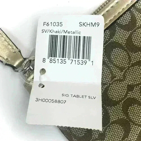 NWT Coach F61035 Khaki Signature Tablet SLV - Picture 3 of 8